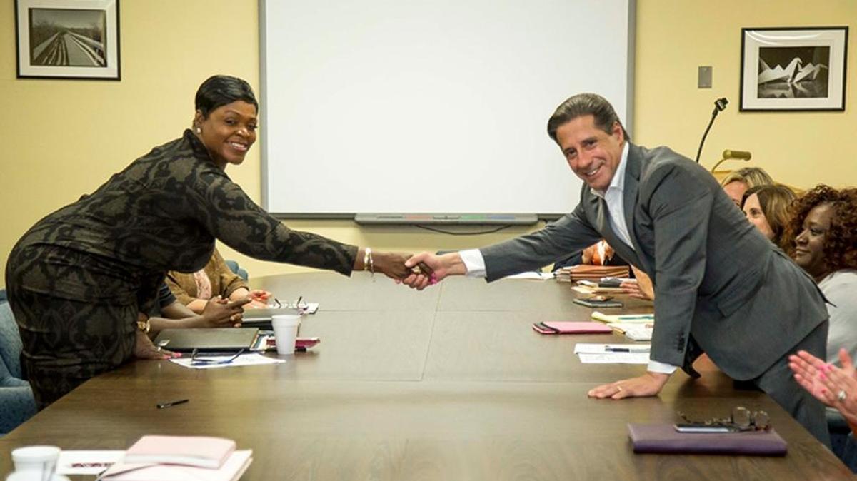 Miami-Dade Superintendent of Schools Alberto Carvalho and AFSCME, Local 1184 President Vicki Hall at a meeting in November 2016.
