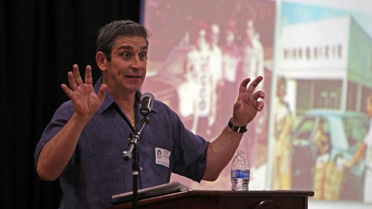 
Richard Blanco, the poet from President Obama's second inauguration, talks to students at Miami Country Day School, near Miami Shores, Wednesday Sept. 16, 2015. He is talking about his grandmother's first visit to a Winn-Dixie supermarket.

