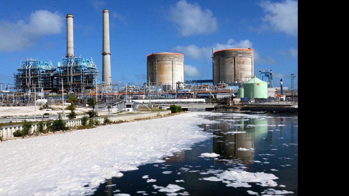 
Florida Power & Light wants to add two new nuclear reactors to its Turkey Point power plant about 25 miles south of Miami.
