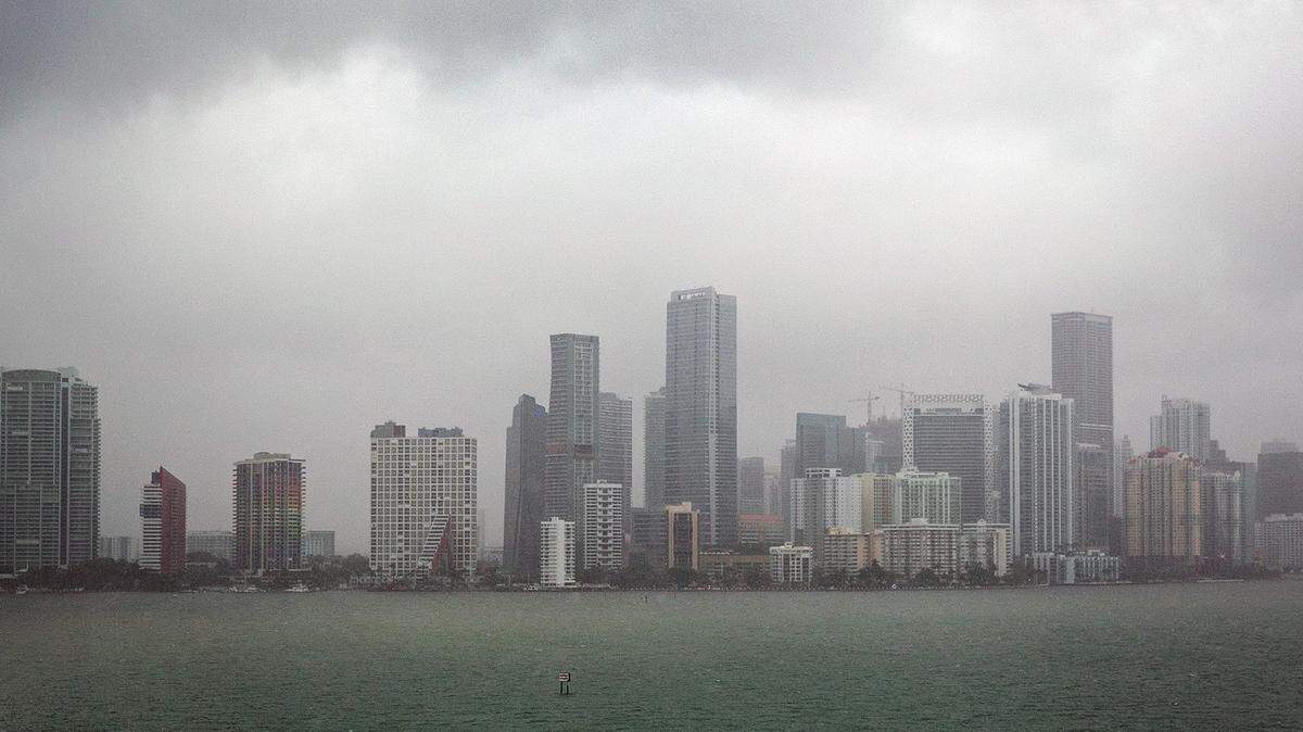 The Miami skyline during a rainy Labor Day weekend last year. The state’s climatologist is hoping to sign up more volunteer backyard weather observers to better track climate patterns in Florida.