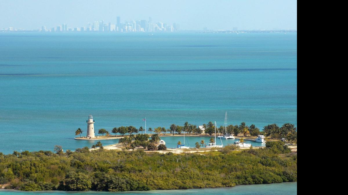 
A new management plan in the works for 15 years that calls for a 10,500-acre marine reserve is drawing complaints from South Florida Republicans in Congress who have called for a rare field hearing, scheduled for Aug. 3.

