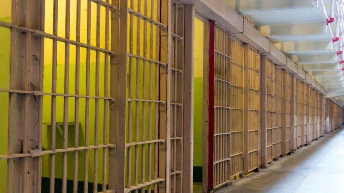 A South Florida couple who operated illegal alcohol and drug treatment centers — and even recruited patients as prostitutes — will be going to prison after swindling $5.5 million from federal and private insurers.