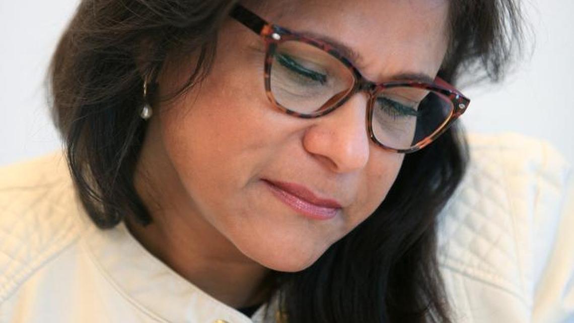 South Florida therapist Vanja Abreu talks with the Miami Herald at her lawyer’s office in Miami on Friday, Dec. 22, 2017. Abreu, who was convicted at trial along with dozens of others, served 1,029 days in prison before her conviction was overturned by a federal appeals court.