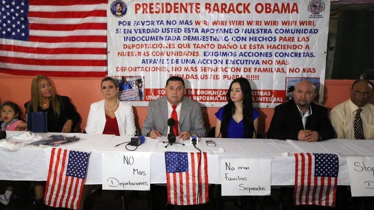 Miami-based immigrant rights activists have denounced plans by federal immigration authorities to detain and deport unauthorized foreign nationals, including those who have received final removal orders in the last two years. They held a press conference at a restaurant in Miami’s Little Havana neighborhood.