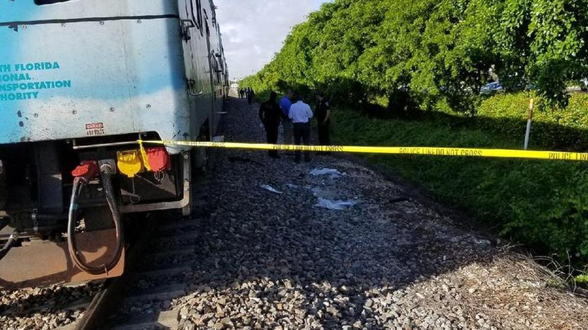 A homeless couple attempted suicide on the Tri-Rail tracks in Delray Wednesday morning, police said. The 29-year-olds are in “extremely critical” condition.