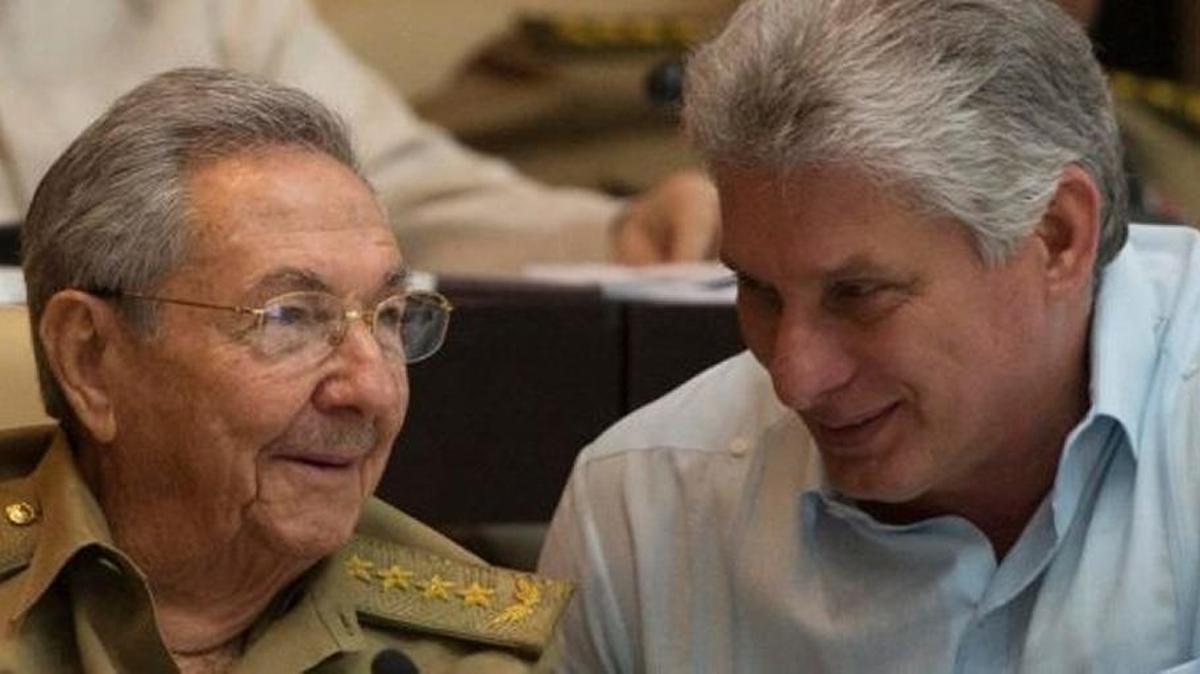In 2016, Raúl Castro, left, talks with Miguel Díaz-Canel, now Cuba’s president, during the annual session of the Cuban Parliament in Havana.