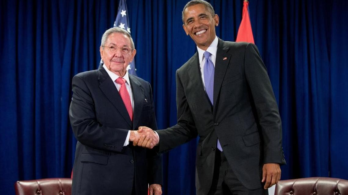 President Barack Obama and Cuban President Raul Castro shake hands for members of the media before a bilateral meeting, Tuesday, Sept. 29, 2015, at the United Nations headquarters.