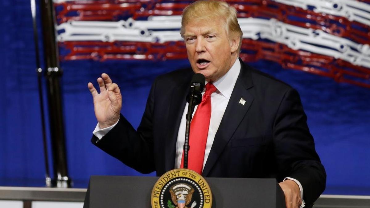 President Donald Trump speaks at Snap-On Tools in Kenosha, Wis., Tuesday, April 18, 2017. The president hopes to revive the economic populism that helped drive his election campaign, signing an order in politically important Wisconsin to tighten rules on technology companies bringing in highly skilled foreign workers.