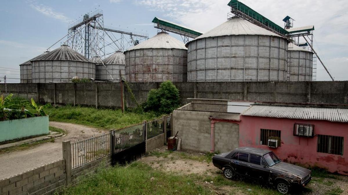 Rice silos stand apparently idle in Sabeneta, Venezuela, the home town of former President Hugo Chavez on Oct. 2, 2015. The price of rice, as with many other staples, is controlled by the Venezuelan government and it hasn't been raised for two years despite inflation. In that time, rice has become increasingly scarce.