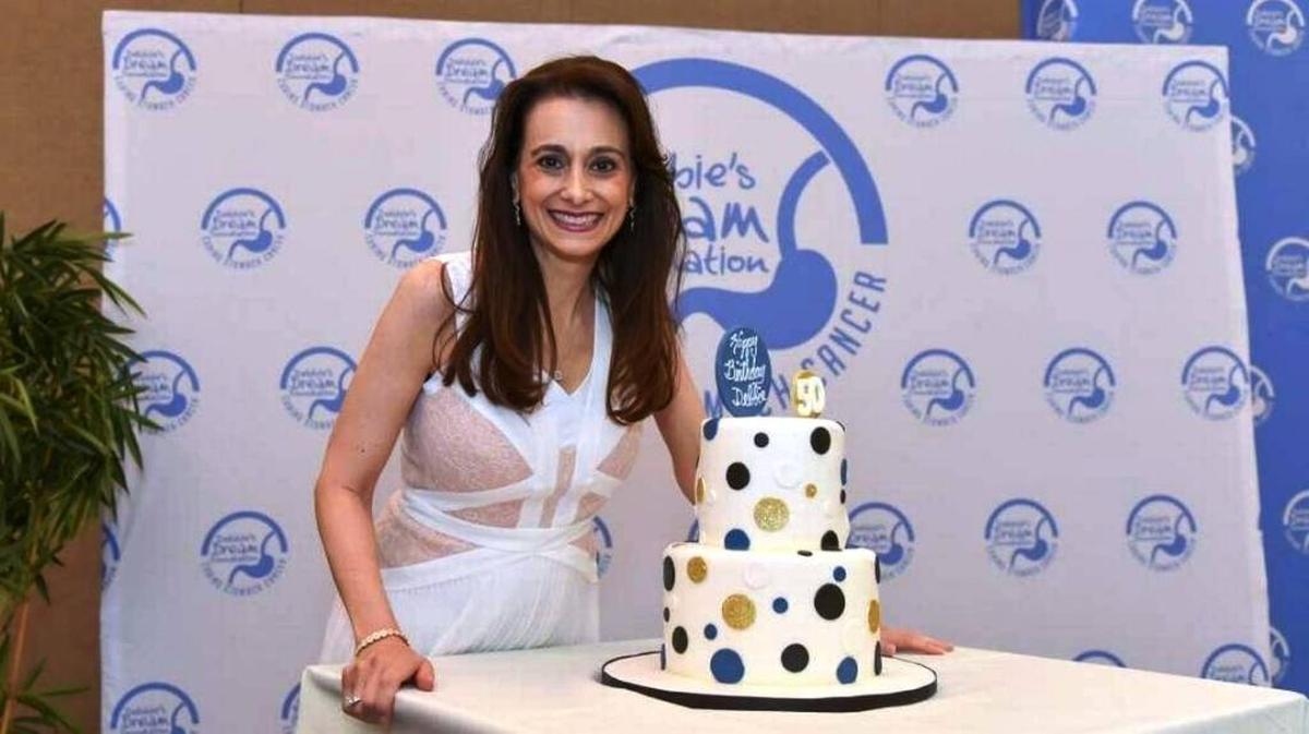 Debbie Zelman, at her last public appearance, celebrated her 50th birthday in September 2017 at the Bonaventure Resort & Spa in Weston. The event helped raise $80,000 for stomach cancer research.