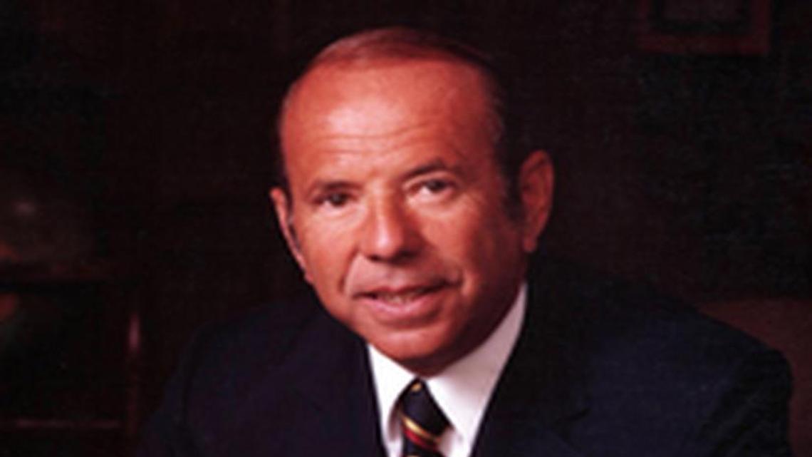 Clifford Perlman who founded Lums restaurant with his late brothe Stuart, died on Sunday at his California home. He was 90.