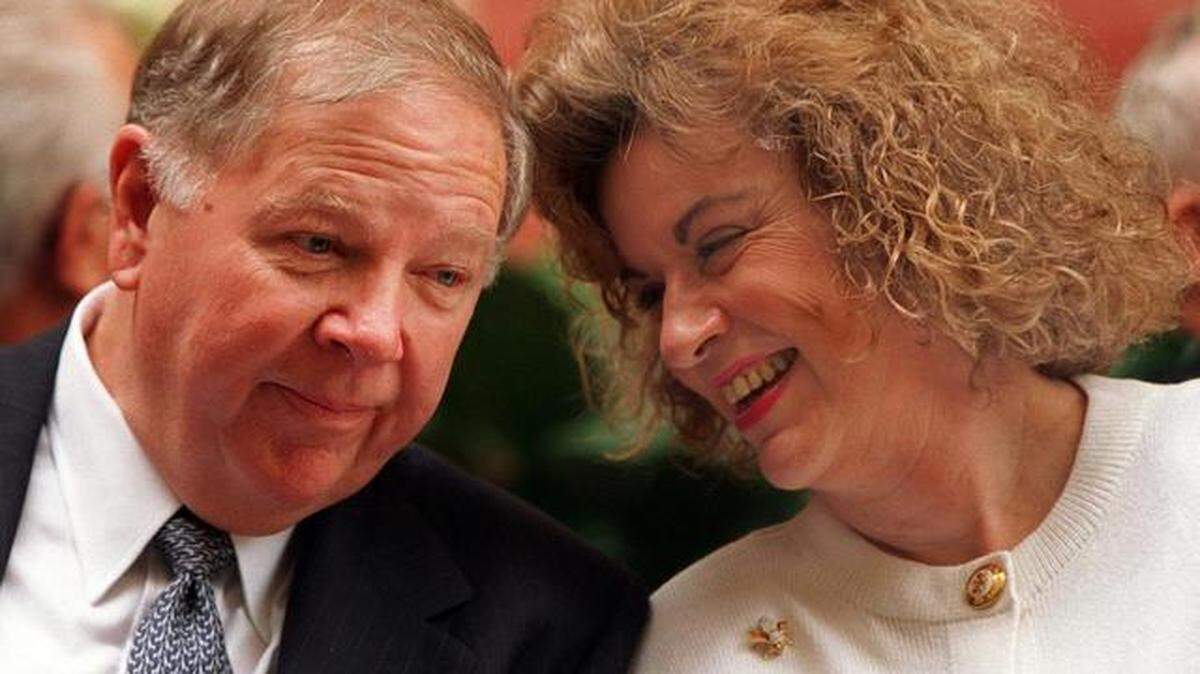 MIAMI INSTITUTION: Robert H. McCabe was president of Miami Dade College from 1980-85with wife, historian Arva Moore Parks in 1997.