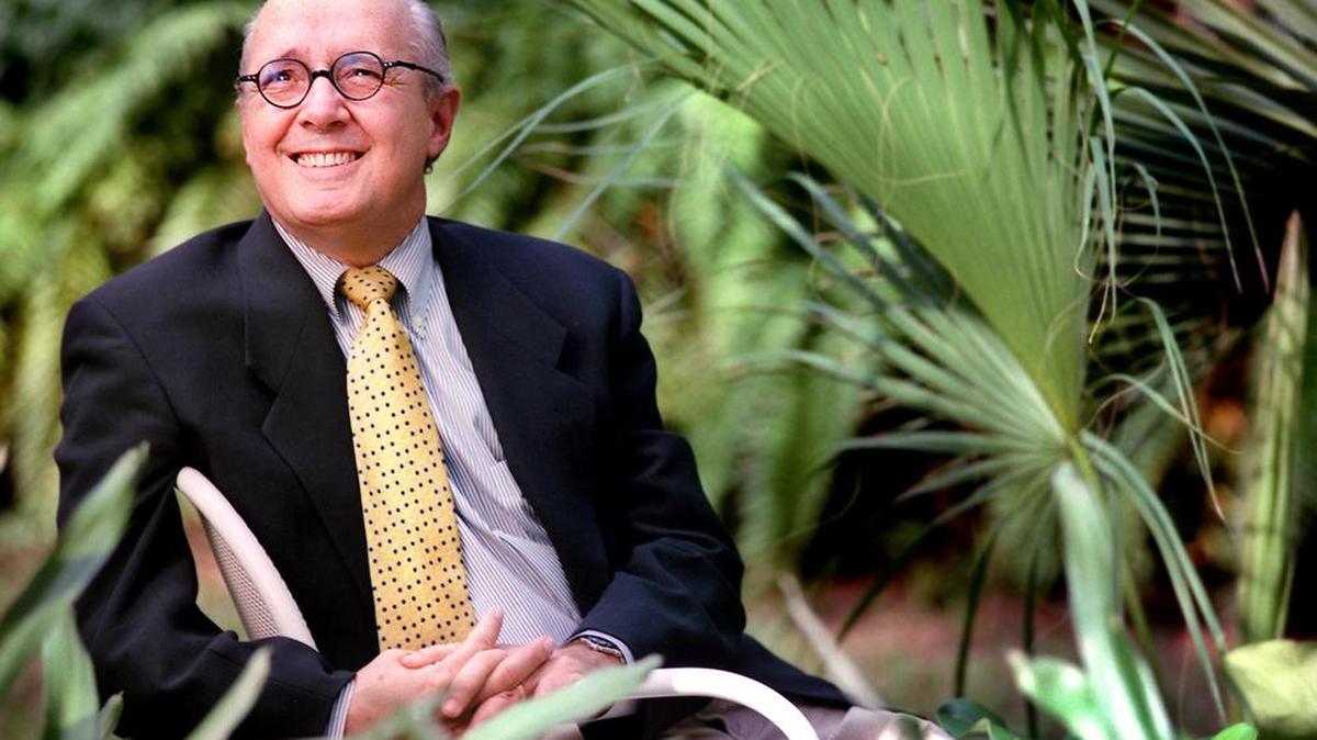 A portrait of architect Tony Quiroga in October 1997, as the partner in Rodriguez & Quiroga led the firm’s effort as associate architects to Cesar Pelli and Associates in the construction of the Adrienne Arsht Center for the Performing Arts.