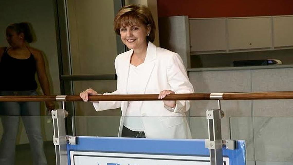 Maria “Toni” Bilbao at the Miami Dade College West Campus orientation for new students in Doral, Aug. 12, 2006.
