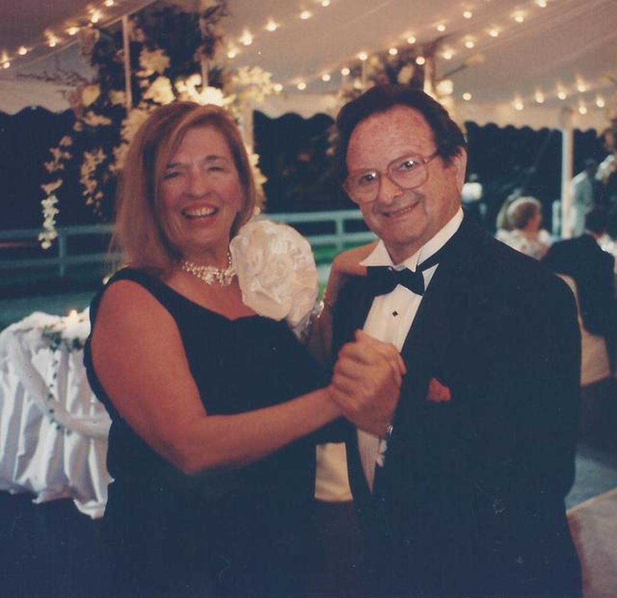 Dr. Mario ‘Pipa’ Presman (right) and Fanita (left) were married for 68 years and raised two children and had five grandchildren.
