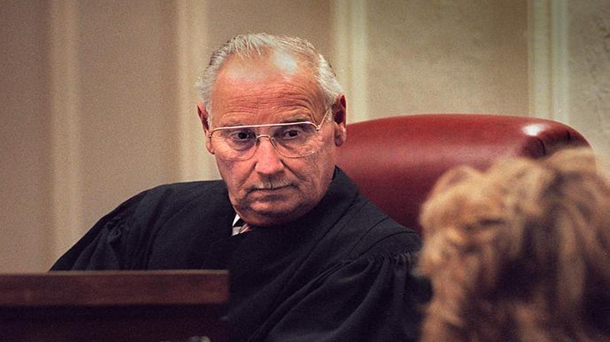 Judge Richard Feder, seen here in 1996 during a trial involving a couple who were arguing over $1 million in Lotto winnings, was instrumental in the creation of a separate family division in the 11th Judicial Circuit Court.