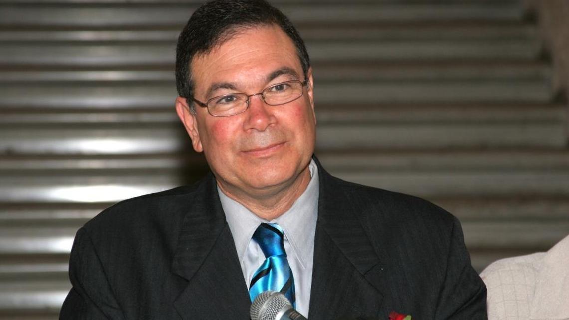 Robert Ginsburg served as Miami-Dade County attorney from 1980 to 2005.