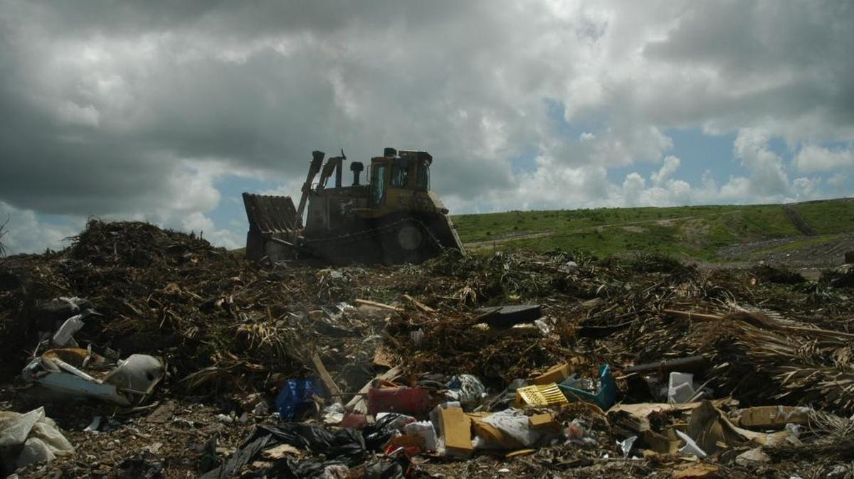 With space in the county’s South Dade landfill, pictured here and widely known as Mt. Trashmore , expected to run out in 2029, Waste Management Inc. wants to expand its nearby dump to neighboring wetlands targeted for Everglades restoration.