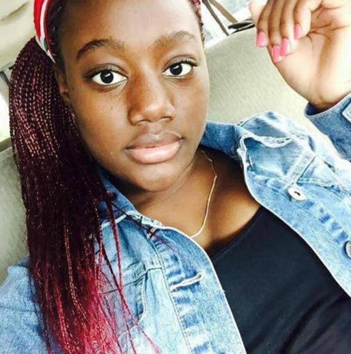 An image of 14-year-old Naika Venant on her Facebook page.