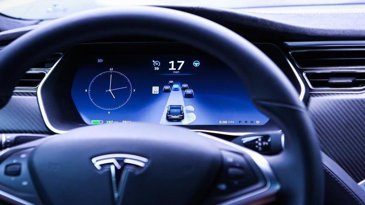 An instrument panel in a Tesla Model S P90D vehicle.