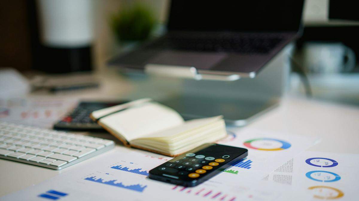 Is your family better off financially than a year ago? In a new poll, a plurality of respondents said they are in the same place financially.