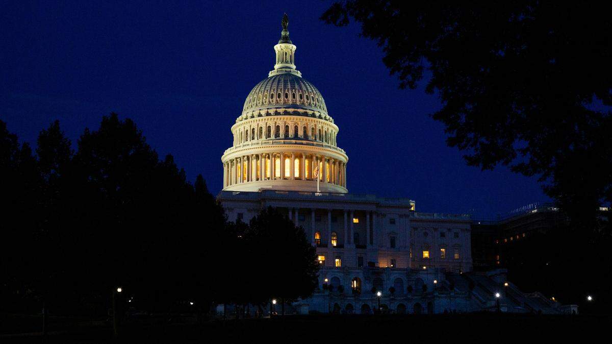 Most Americans do not think Congress will accomplish more in the next two years than it has in the past term, according to a new poll.