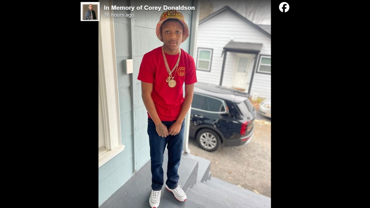 Sadarion Cosby, 17, died at a Florida hospital from a gunshot to his abdomen the evening of April 9, Sanford police said.