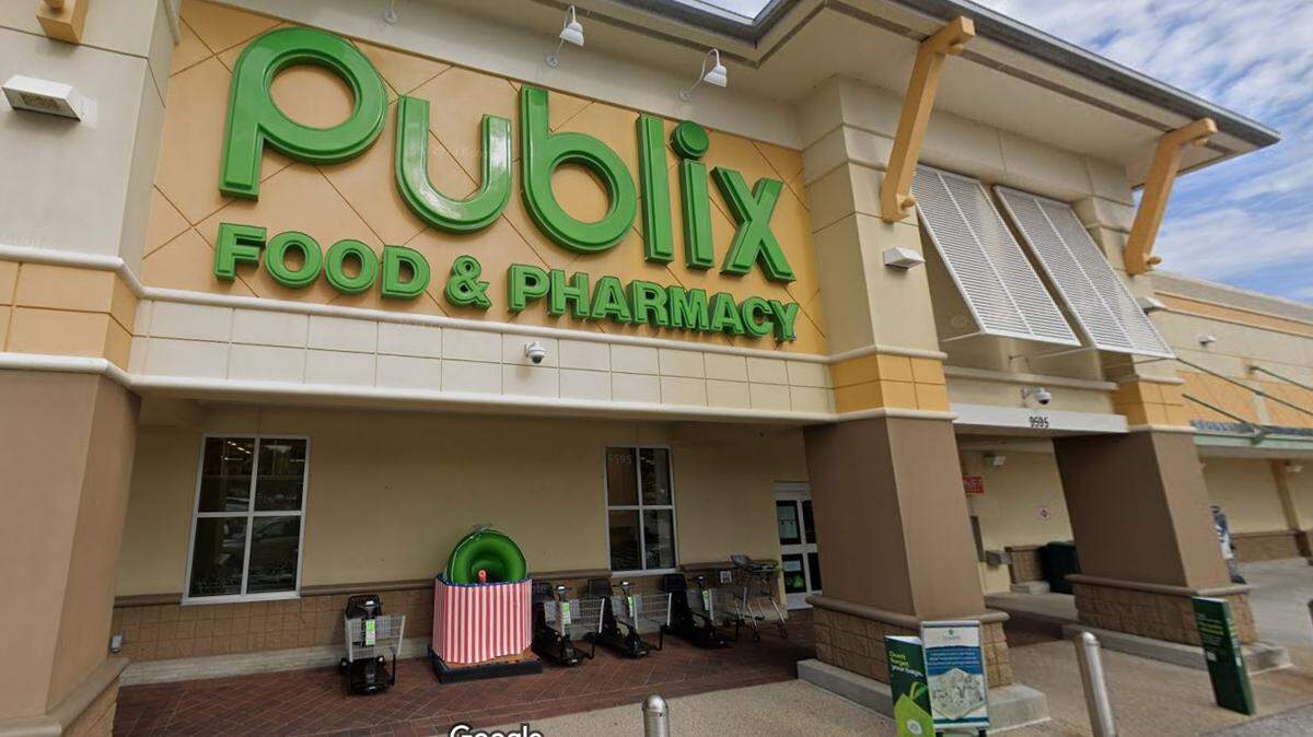 A Spring Hill man walked away a big winner after hitting the jackpot on a Florida lottery game purchased from Publix, officials said.
