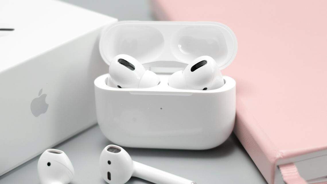 Woman tracks stolen AirPods through ‘Find My’ app, PA cops say. Now, man arrested