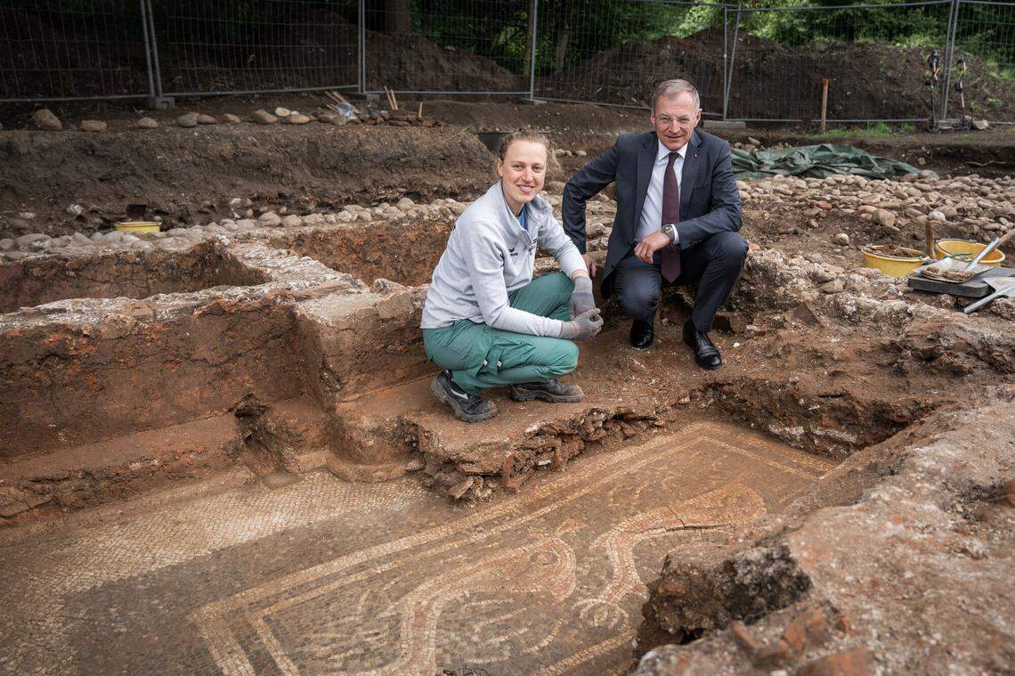 The works of art were uncovered in a Roman building complex.