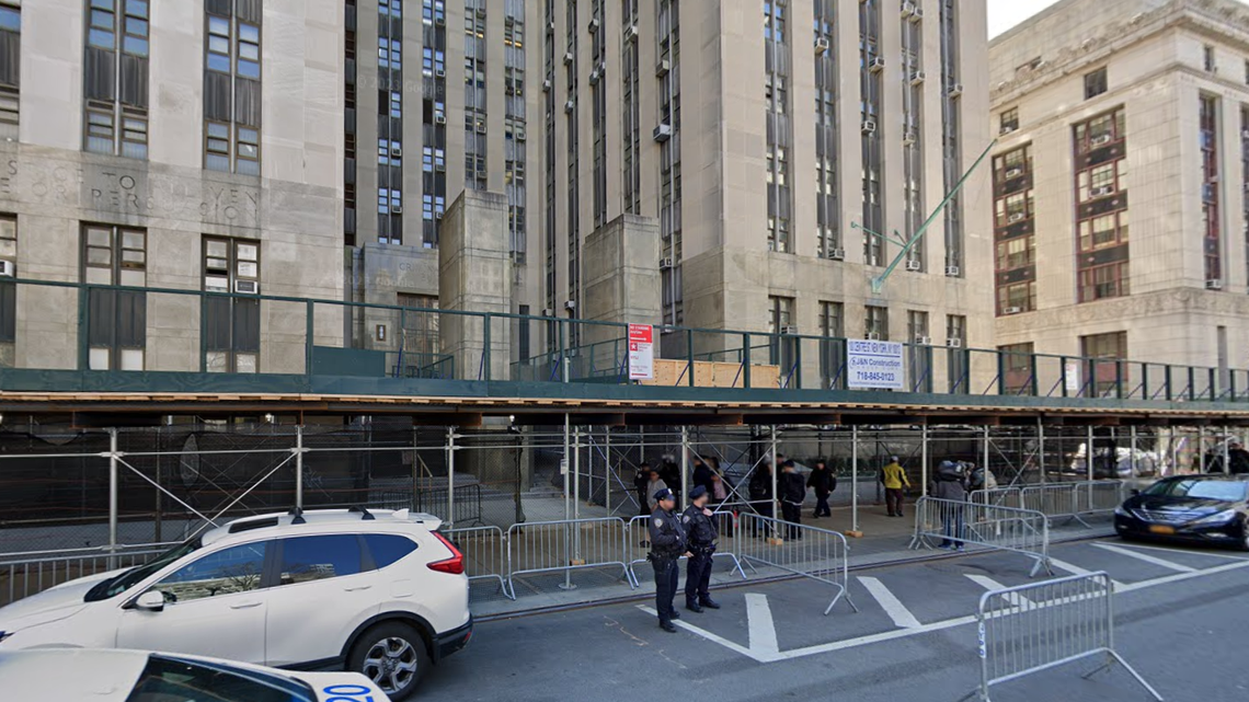 On April 15, the jury selection process will begin for former President Donald Trump’s hush money trial in New York, the first criminal trial of an ex-president in American history. Because of the high-profile nature of the case, the process will face a number of unique challenges, legal experts said.