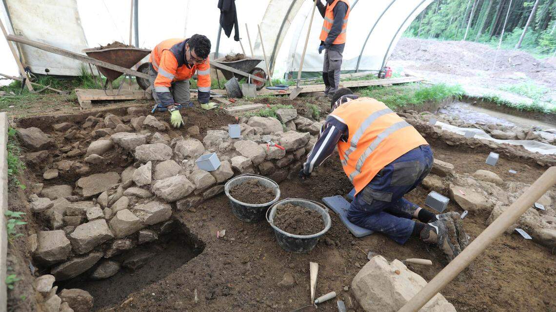 Sprawling Roman ruins dating back around 2,000 years were discovered in a forest in Switzerland, making it the first such discovery in the region in around 100 years, officials said.