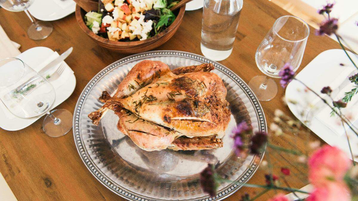 The USDA is offering tips on how to safely thaw a turkey ahead of Thanksgiving.