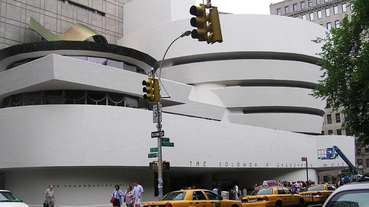 “Seinfeld” sitcom character George Costanza, who sometimes posed as the architect he wasn’t and used the name “Art Vandelay,” claimed he designed an addition the Guggenheim Museum in New York. The New York Attorney General’s office remembered.