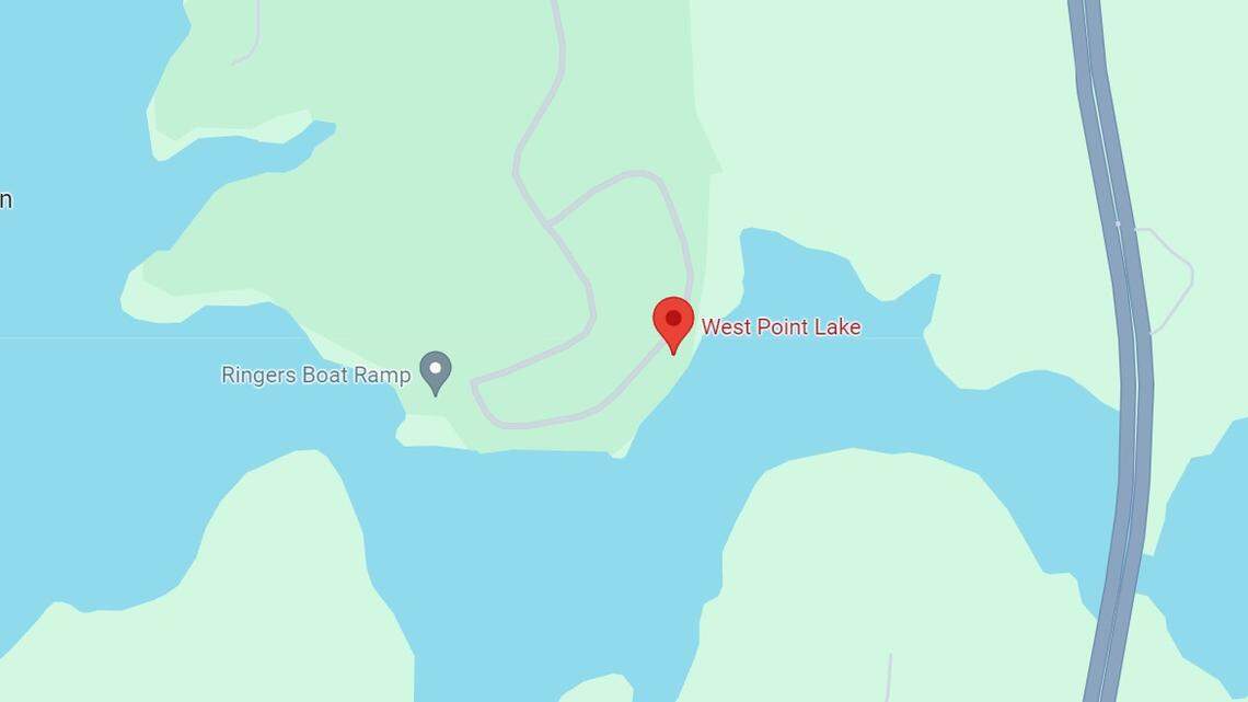 Two men drowed within days of each other while boating at West Point Lake in Troup County, Georgia, deputies say.