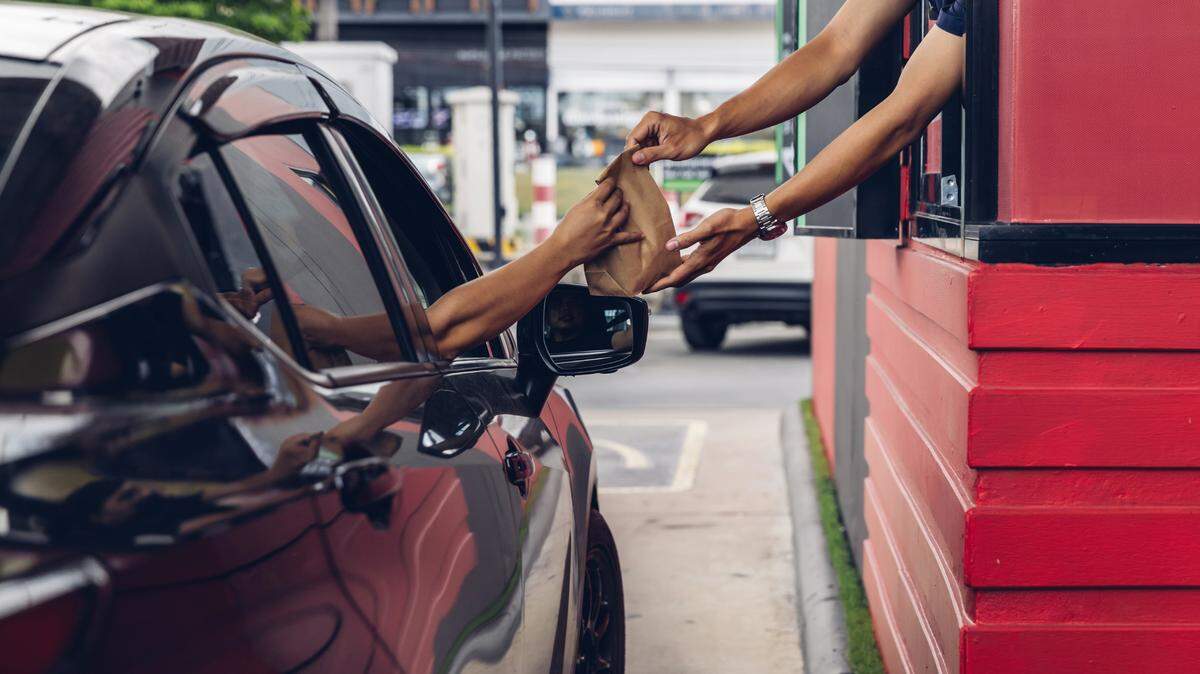 A recent ACSI study analyzed customers’ experience with major fast-food chains in the U.S. How do your favorites stack up?