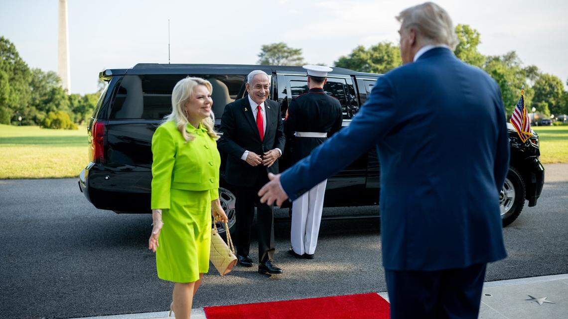 For the first time, a majority of Americans, 52%, express a negative view of Israeli Prime Minister Benjamin Netanyahu, according to a new Gallup poll.