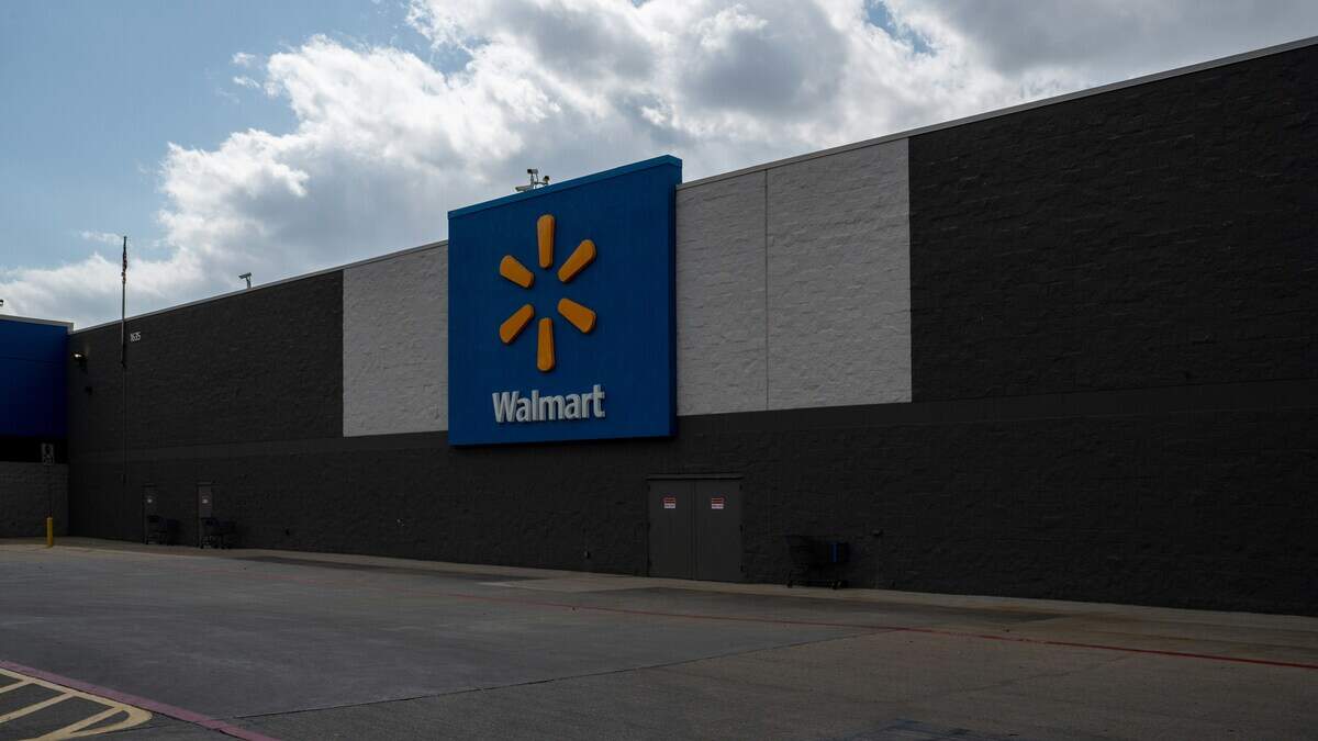 The Silverlakes Walmart Supercenter at 151 SW 184th Ave. has reopened after a remodel that refreshed areas including the pharmacy, vision center and grocery sections.