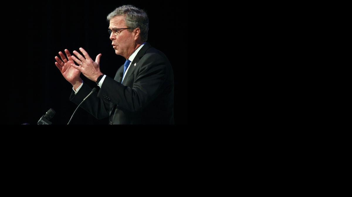 
Jeb Bush speaks to the Detroit Economic Club on Wednesdayat Cobo Center in Detroit. Wednesday’s speech was the first in a series of stops his aides call his “Right to Rise” tour, borrowing from his economic mantra and the name of the political action committee he formed in December.
