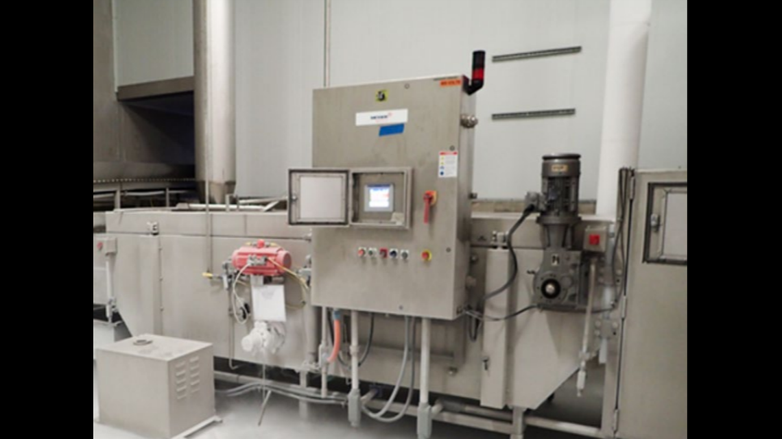 Two workers fatally collapsed in the freezer room of a Georgia poultry plant as nitrogen filled the room, federal officials say. Four others also died.