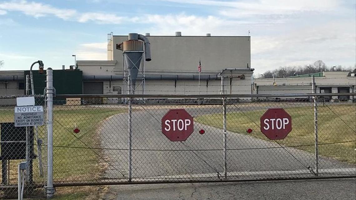 After three rogue gold traders working for a South Florida company were busted for dealing dirty gold, the impact hit rural Ohio. This gold refinery in Jackson, a city of a little over 6,000 residents, stopped melting precious metals, causing good jobs to disappear.