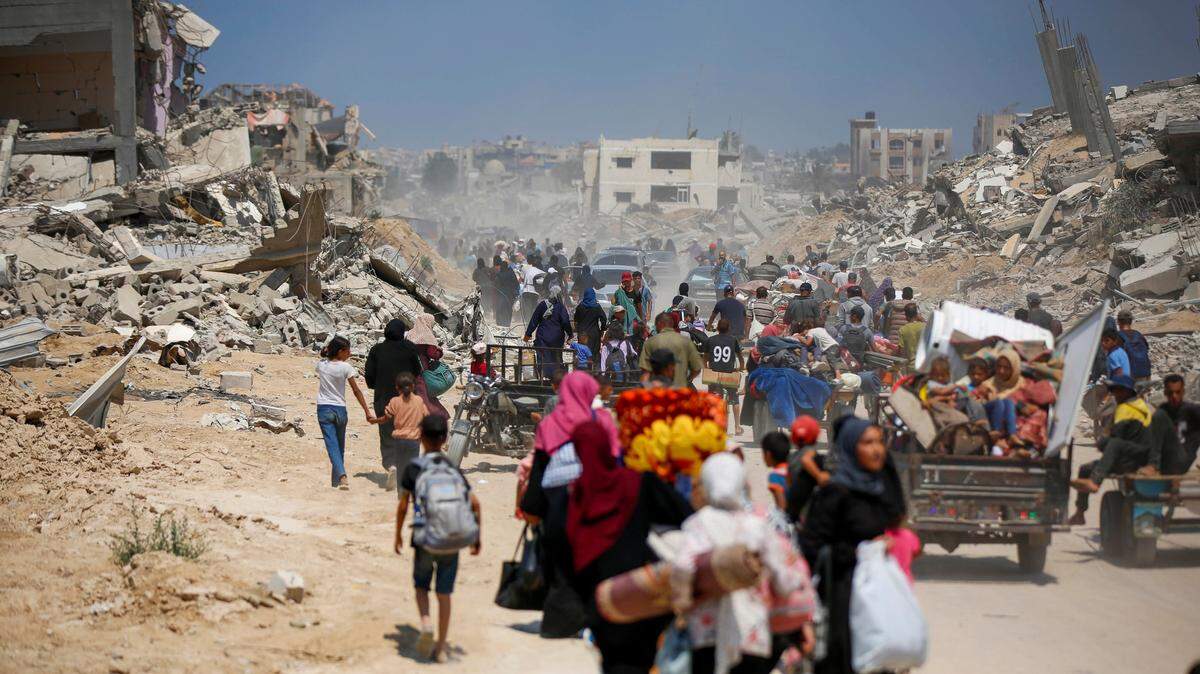 Three American doctors described their experience treating patients in the Gaza Strip during an August medical mission trip. “Every time we go, you don’t expect it to get worse — but it is worse,” one said.