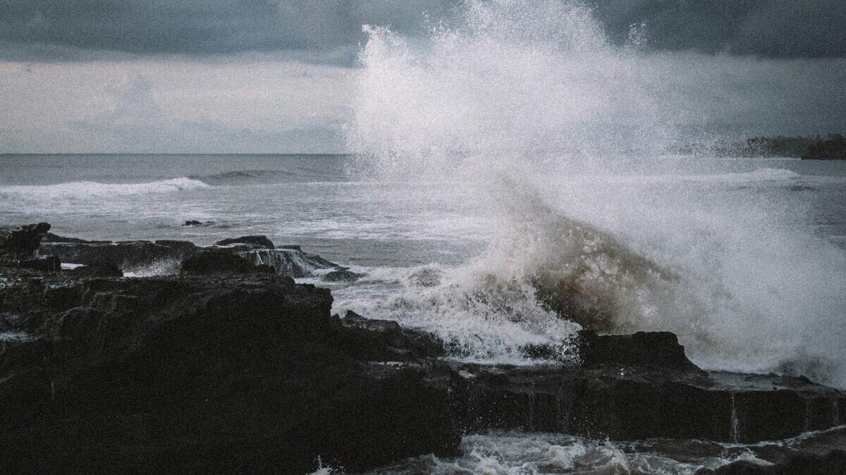 A 72-year-old died after a boat crashed into the rocks (not the ones pictured) off the coast of Maine, officials said.
