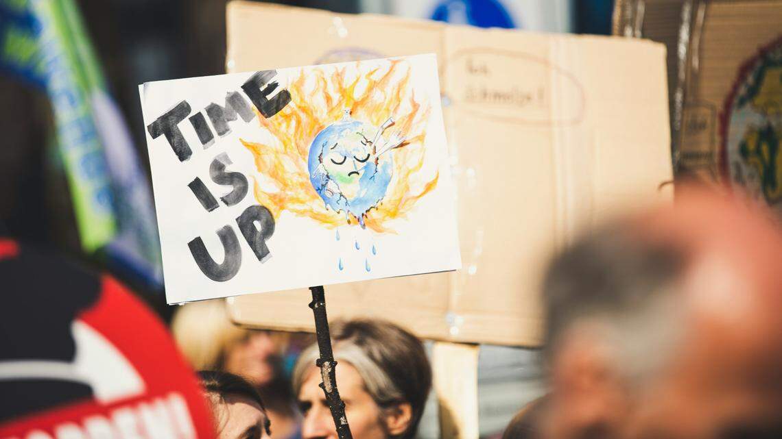 Nearly half of Americans, 48%, believe global warming will pose a serious threat in their lifetime, marking a record high, according to a new Gallup poll.