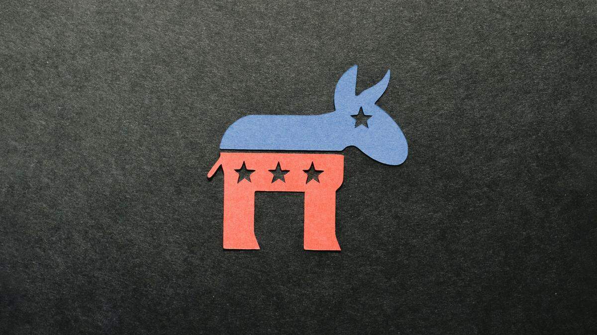 New York Rep. Alexandria Ocasio-Cortez and “no one” are tied as the face of the Democratic Party, according to new polling.