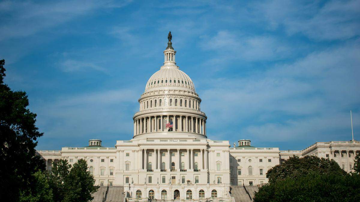 GOP Sen. Josh Hawley’s bill to ban stock trading in Congress just passed at the committee-level. Here’s what to know.