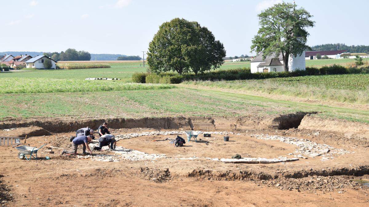 Construction work in Germany unexpectedly revealed a large ancient Roman structure used as a false tomb, archaeologists said and photos show.