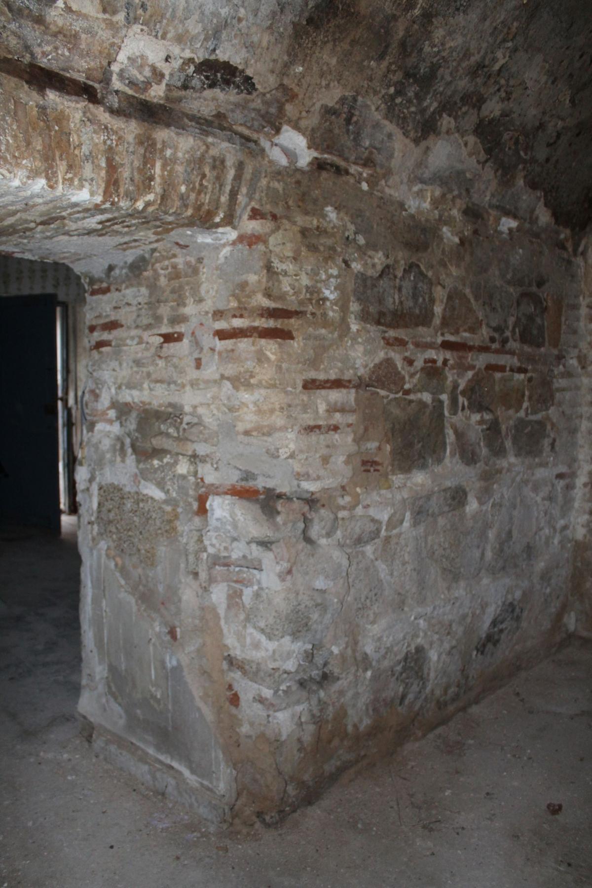 A wall in the medieval bathhouse’s warm room.