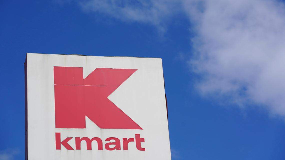 Kmart Australia apologized and removed a Christmas ham bag after a Jewish group criticized the pun’s similarity to the Palestninian group Hamas.