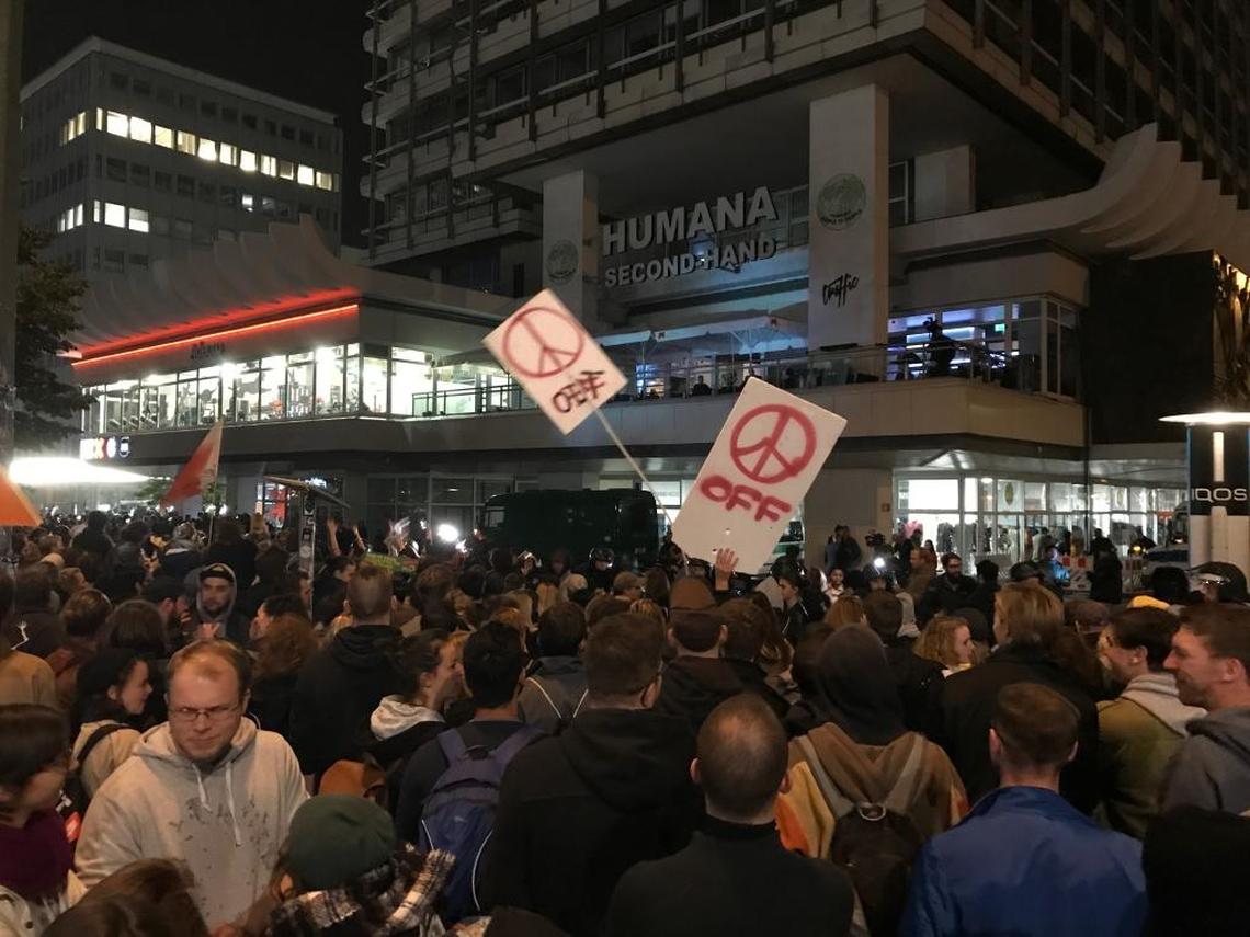 Thousands of people in Berlin protest against the election to Parliament of the far right AfD party, which has been accused of having neo-Nazi tendencies.